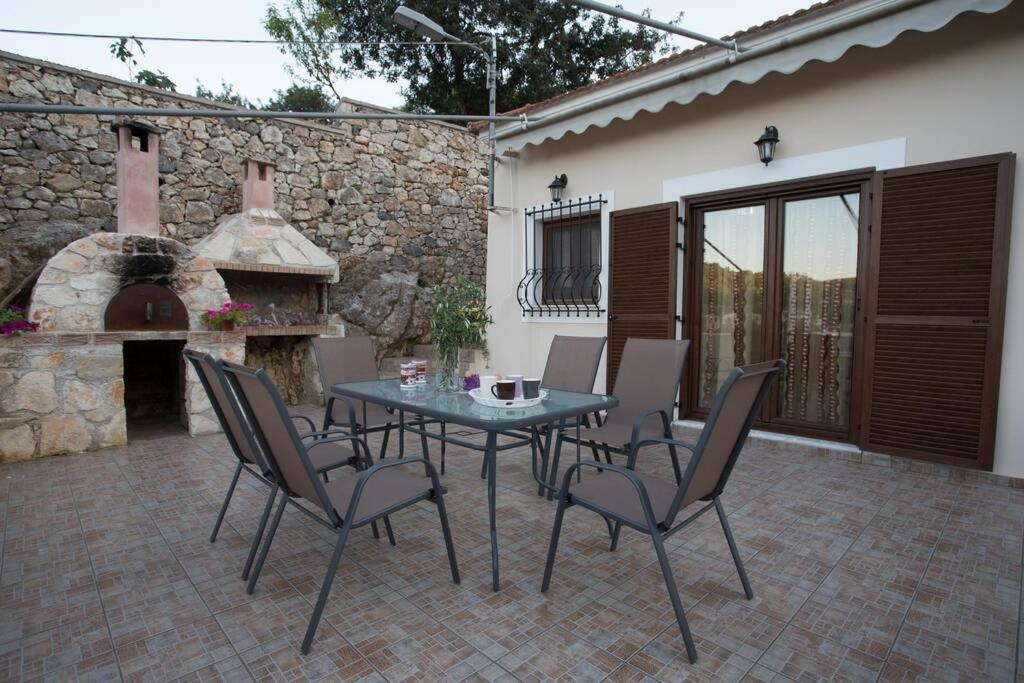 Serenity Resort Vrísai Dış mekan fotoğraf