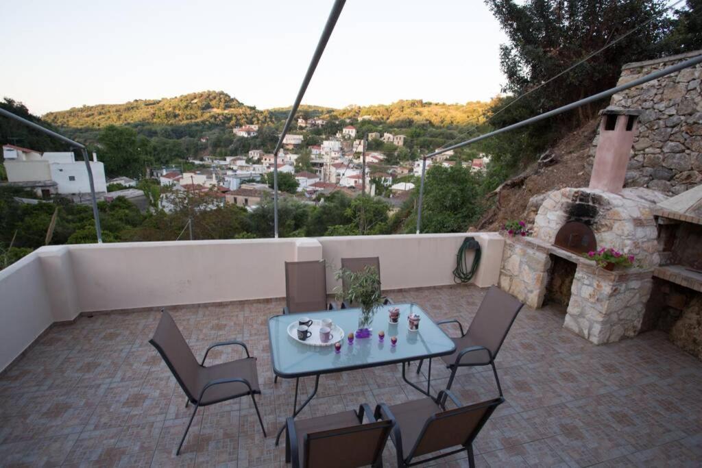 Serenity Resort Vrísai Dış mekan fotoğraf