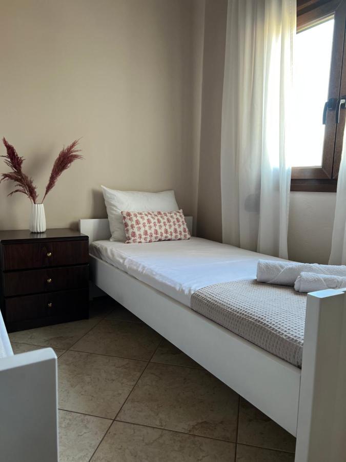 Serenity Resort Vrísai Dış mekan fotoğraf